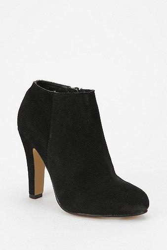 Kimchi Blue Marquee Ankle Boot - Black - 8